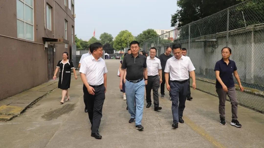 省ag亚娱集团集团向导带队调研锦弘集团文印中心保密命题阅卷印制基地