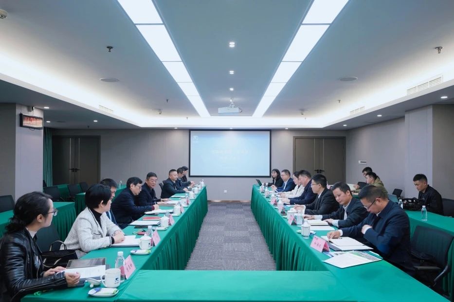 省ag亚娱集团集团与青川县举行座谈交流会